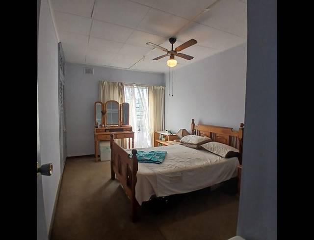 3 BEDROOM DUPLEX FOR SALE IN MONTCLAIR